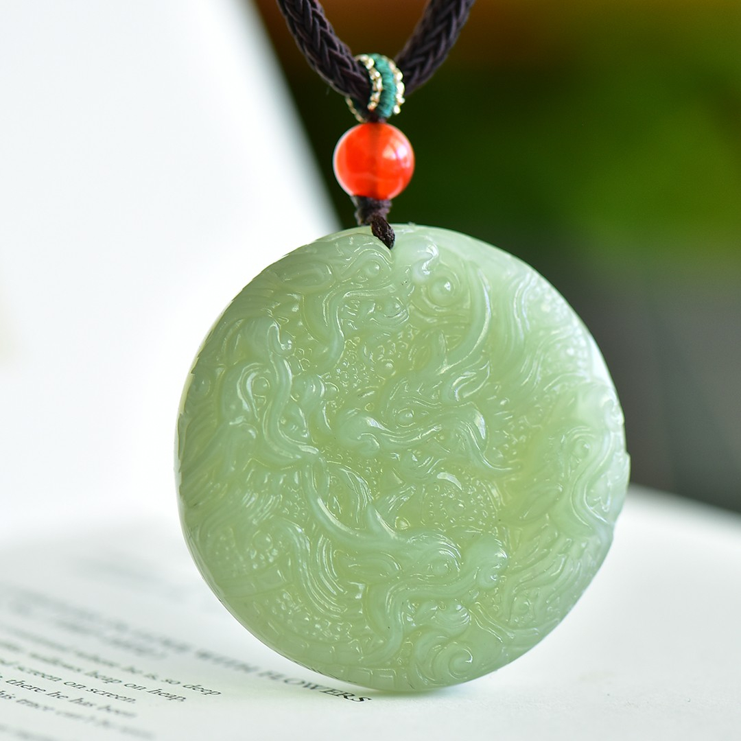 Fine Jewelry & Watches Photos - Echte chinesische Nephrit-Stein-Halskette mit zertifiziertem Jade-Drachenanhänger
