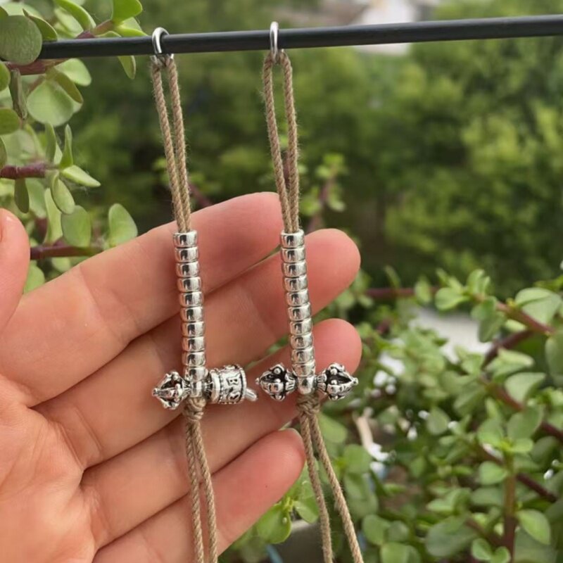 Tibetisches Silber-Seitenhänge – Fine Jewelry & Watches Photos Bewertung und Preis