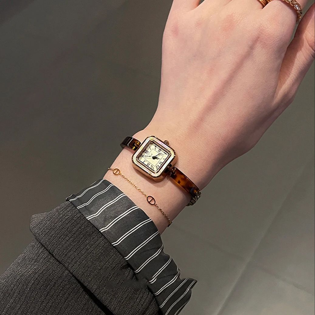 Luxuriöse Vintage-Damenuhren m – Jewelry Watches Vintage Bewertung und Preis