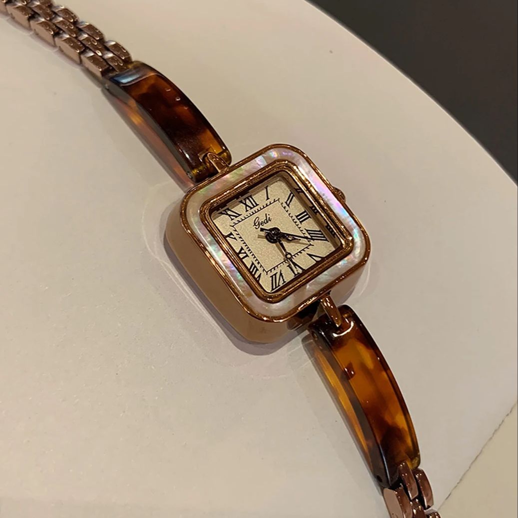 Luxuriöse Vintage-Damenuhren m – Jewelry Watches Vintage Bewertung und Preis